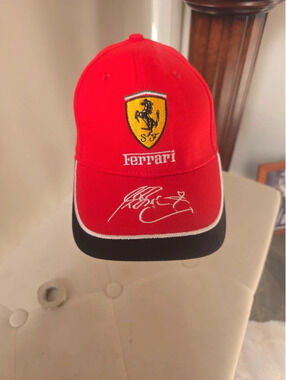 Ferrari F1 hat